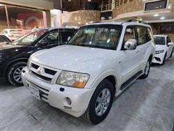 ميتسوبيشي باجيرو